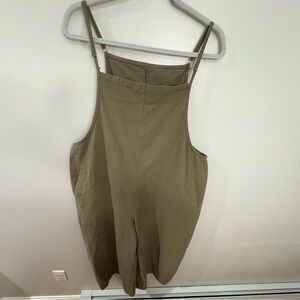 YESNO Women’s Loose Fit Wide Leg Linen Blend Olive Green Jumpsuit Size 3xl